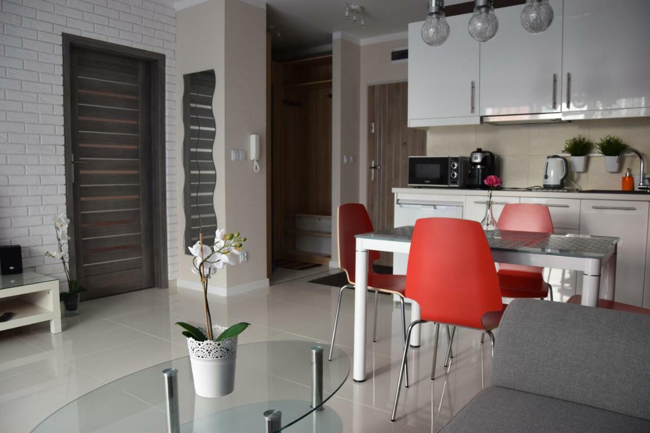 Apartament Ibiza Przy Plazy Реваль Екстер'єр фото